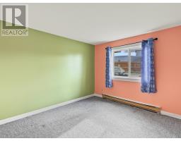 14 Newfoundland Drive thumbnail 2