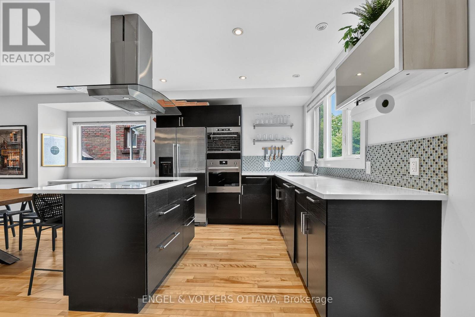 3 Bed, 3 Bath House for Sale in Ottawa – 309 FLORA STREET, Ottawa – MLS# X13754436 - Image 10