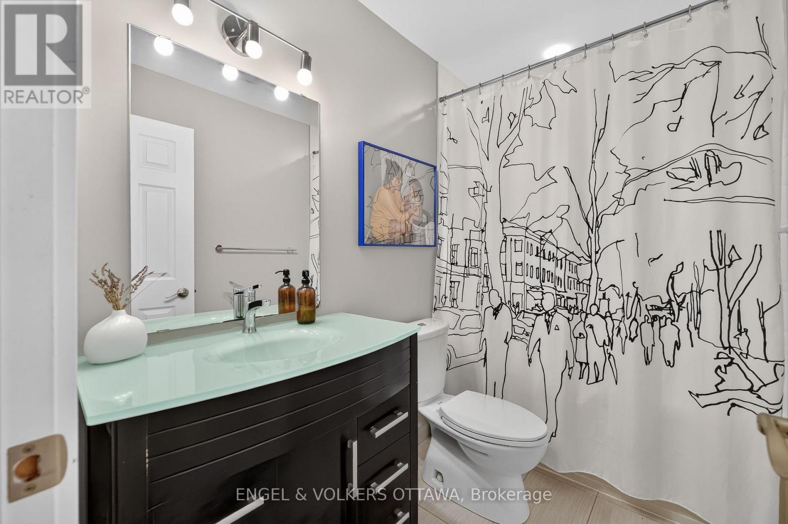 3 Bed, 3 Bath House for Sale in Ottawa – 309 FLORA STREET, Ottawa – MLS# X13754436 - Image 24