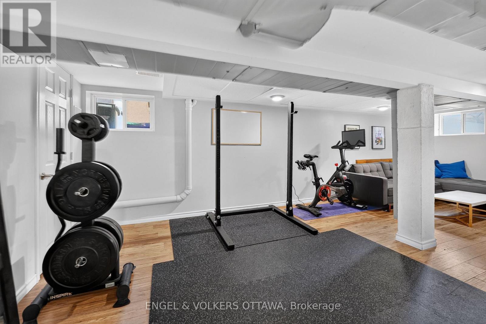 3 Bed, 3 Bath House for Sale in Ottawa – 309 FLORA STREET, Ottawa – MLS# X13754436 - Image 29