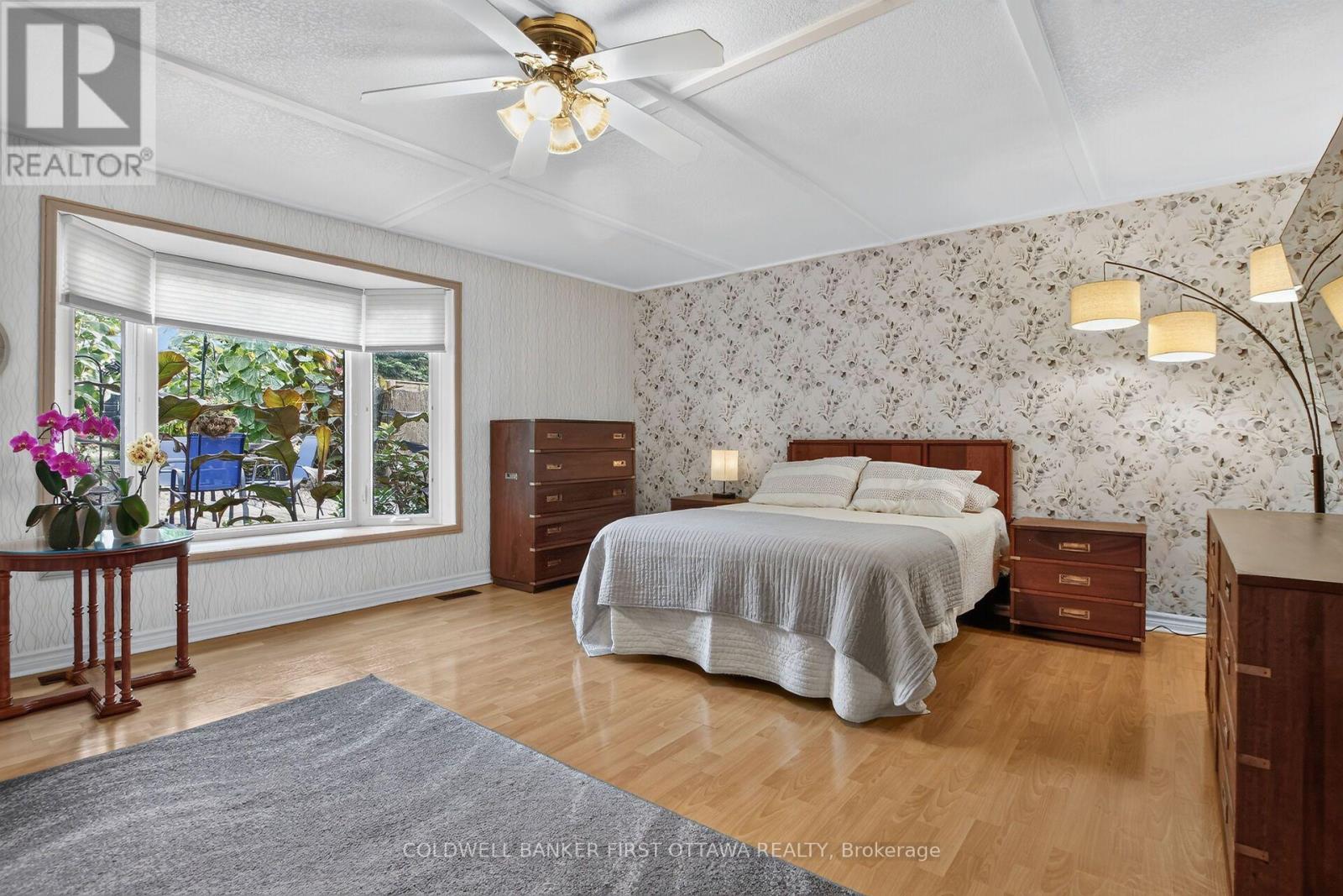 172 RICHARDS LANE - Image 29