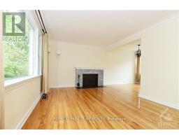 Family room - 822 Quinlan Road, Ottawa, ON K1G1S1 Photo 6