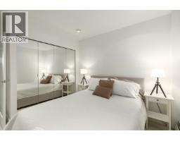 101 1737 Duchess Avenue, West Vancouver, BC V7V1P8 Photo 13