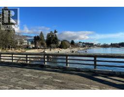 101 1737 Duchess Avenue, West Vancouver, BC V7V1P8 Photo 25