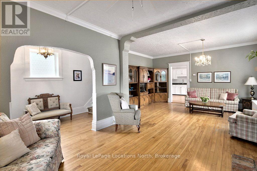 309 BEECH STREET - 9