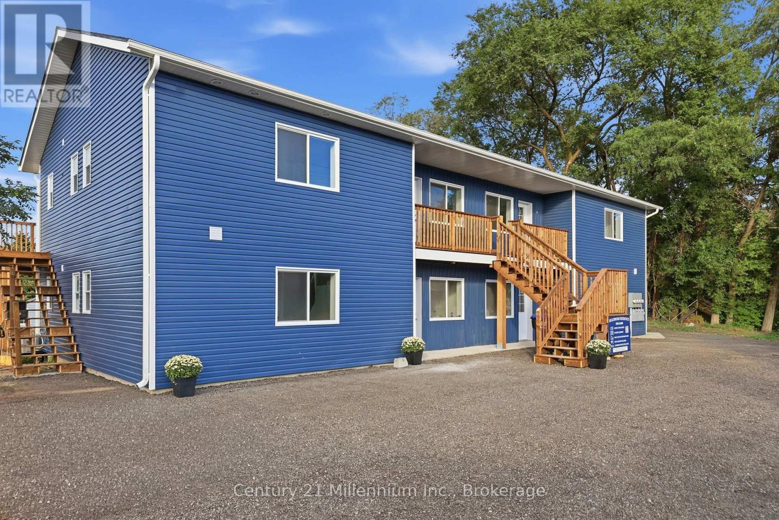 1 - 9592 BEACHWOOD ROAD, Collingwood — photo 1
