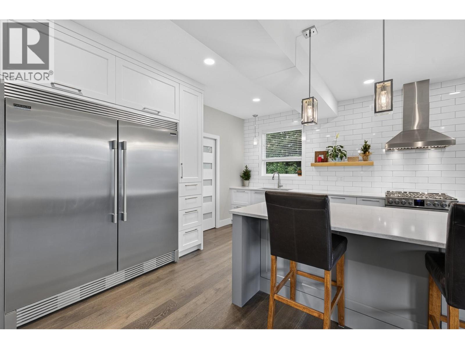 2291 4B Avenue SE - 24