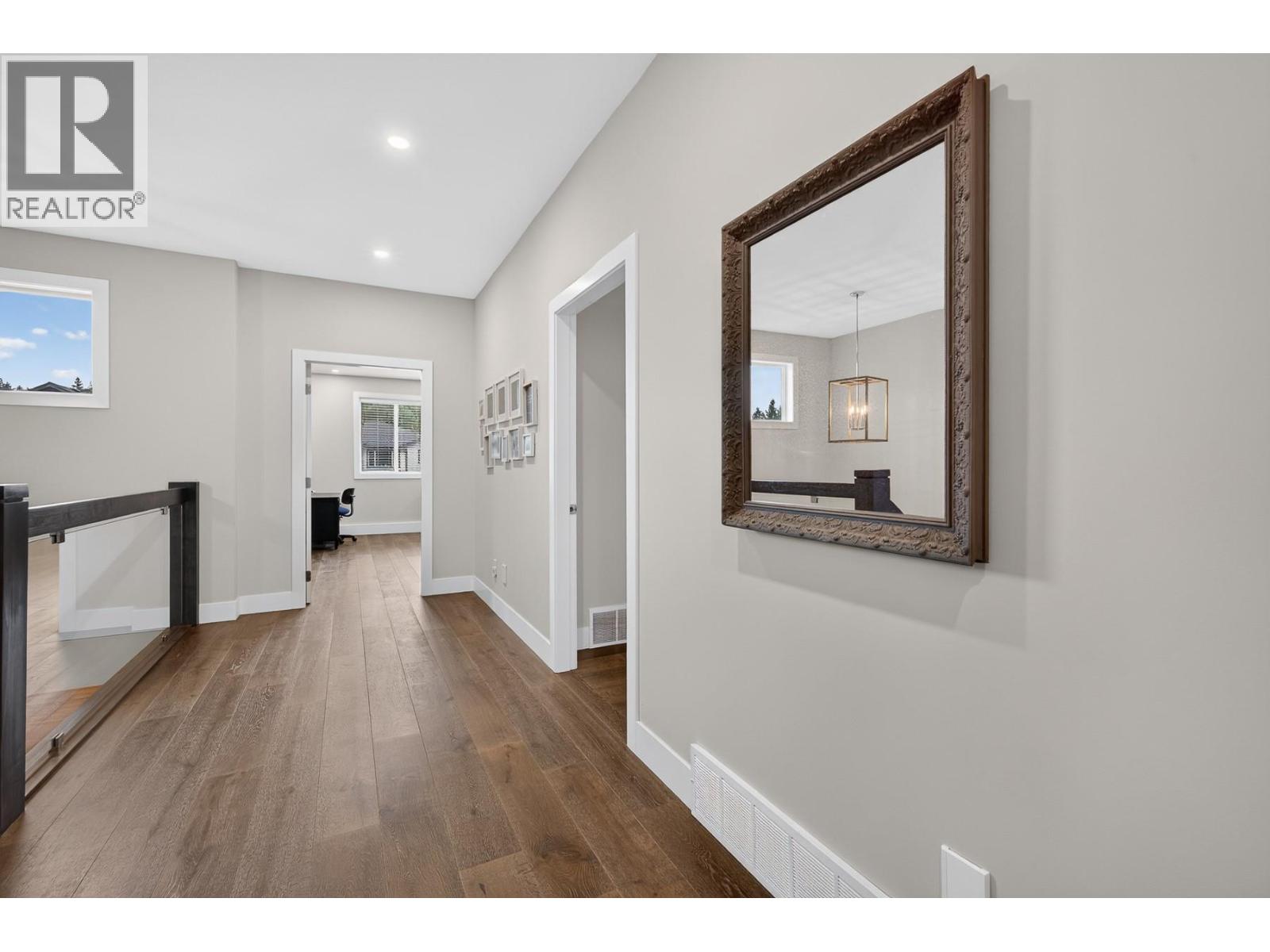 2291 4B Avenue SE - 42