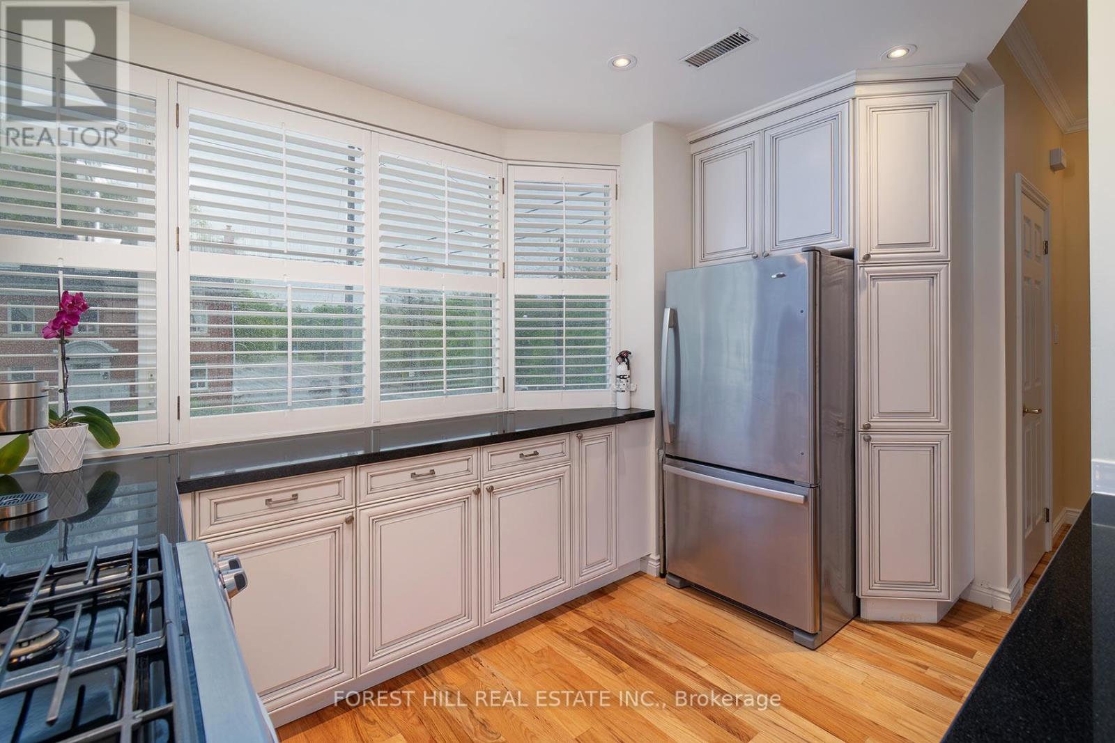 1A HEATHDALE ROAD - 13