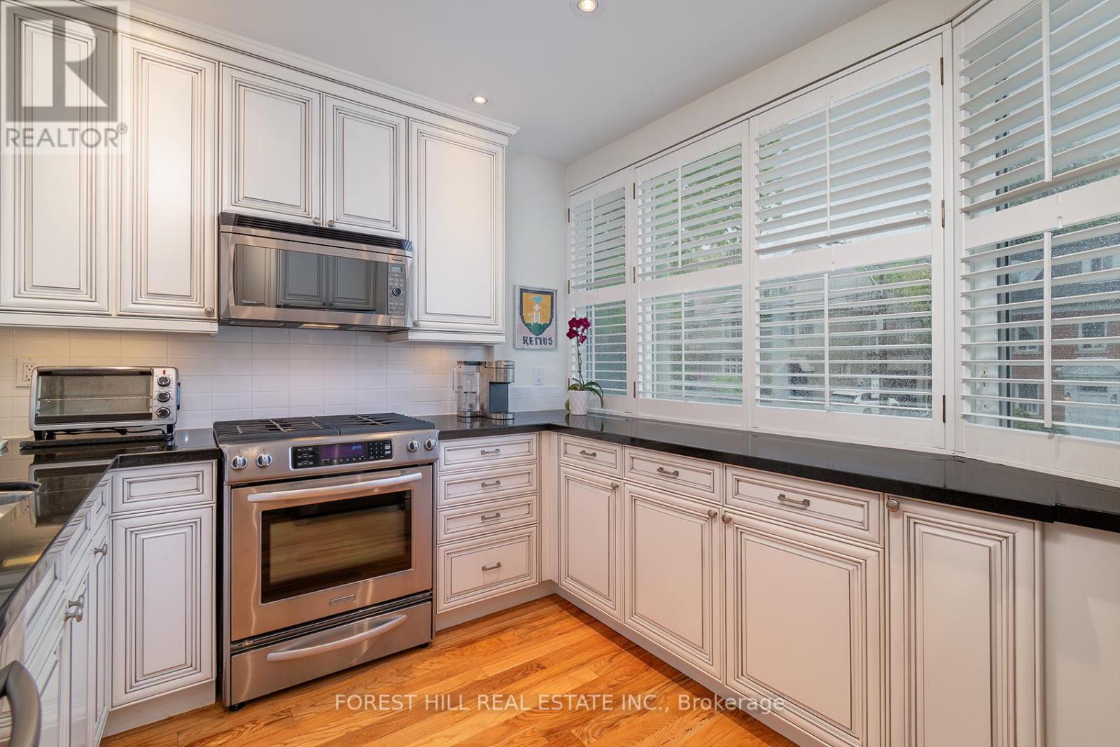 1A HEATHDALE ROAD - 15