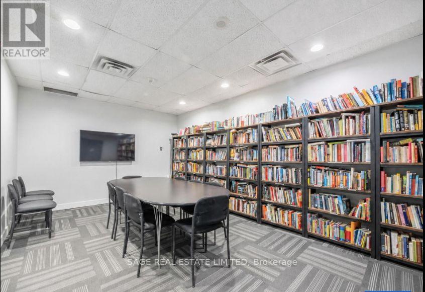 #521 155 DALHOUSIE STREET - 40