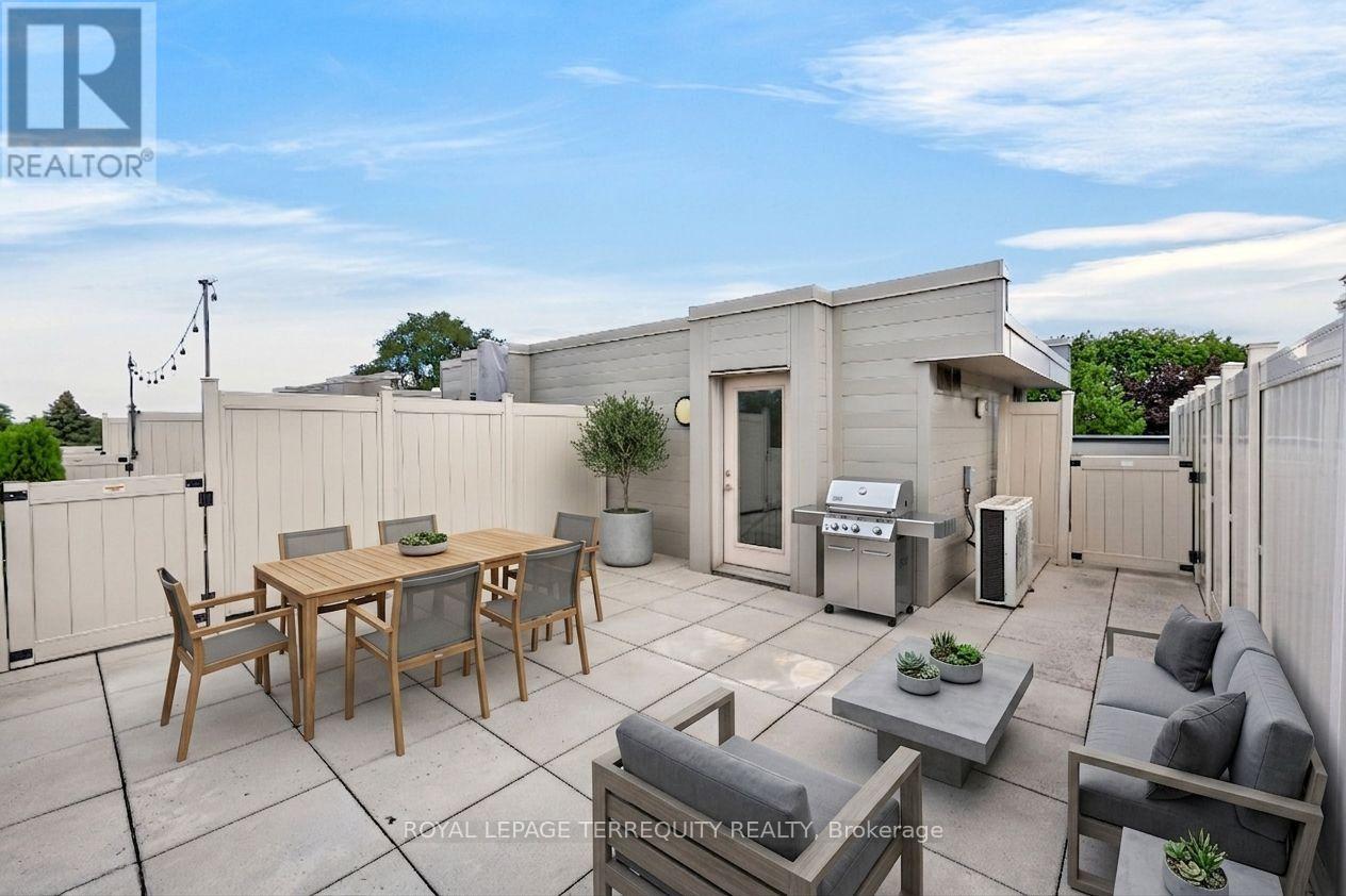 #16 780 SHEPPARD AVENUE E - Image 31