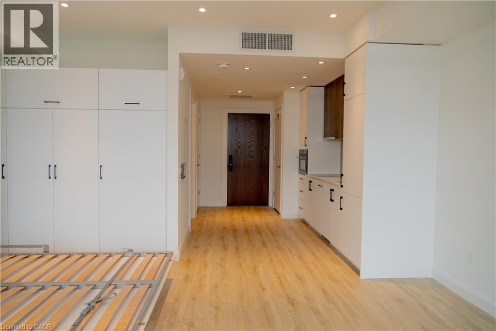 741 KING Street W Unit# 1810, Kitchener — photo 6