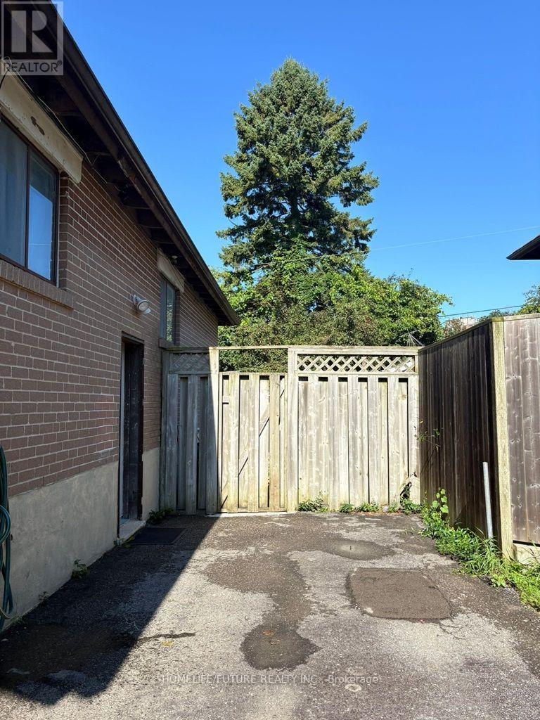 BSMT - 868 CHAPLEAU DRIVE, Pickering (Bay Ridges) — photo 2