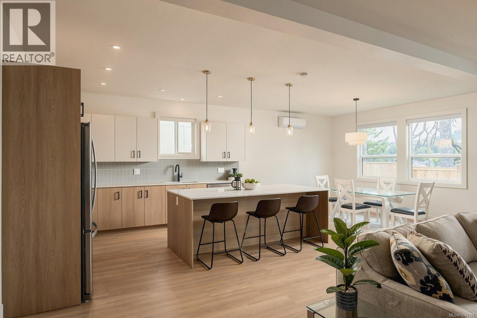 671 Madrona Pl - 12