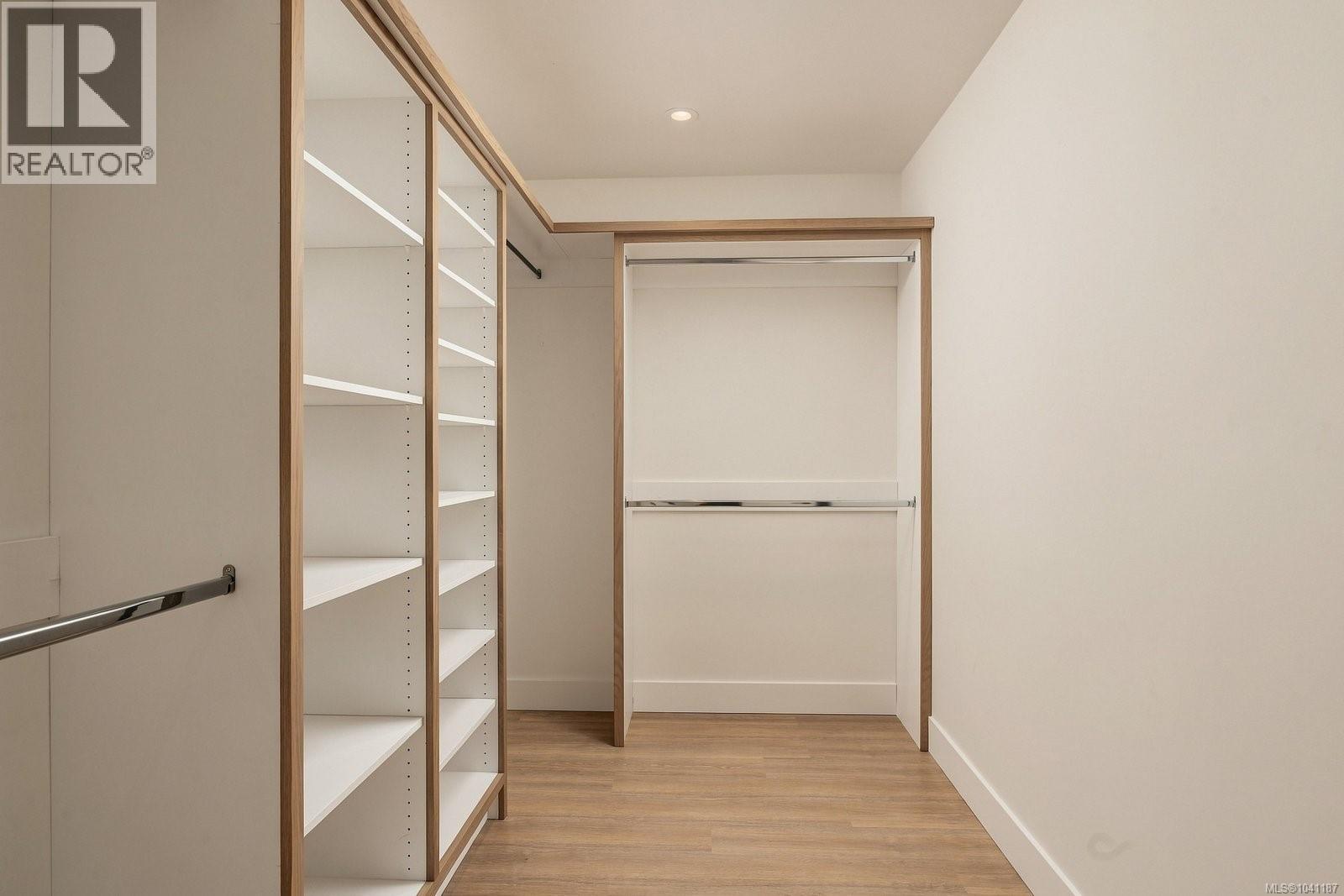 671 Madrona Pl - 19