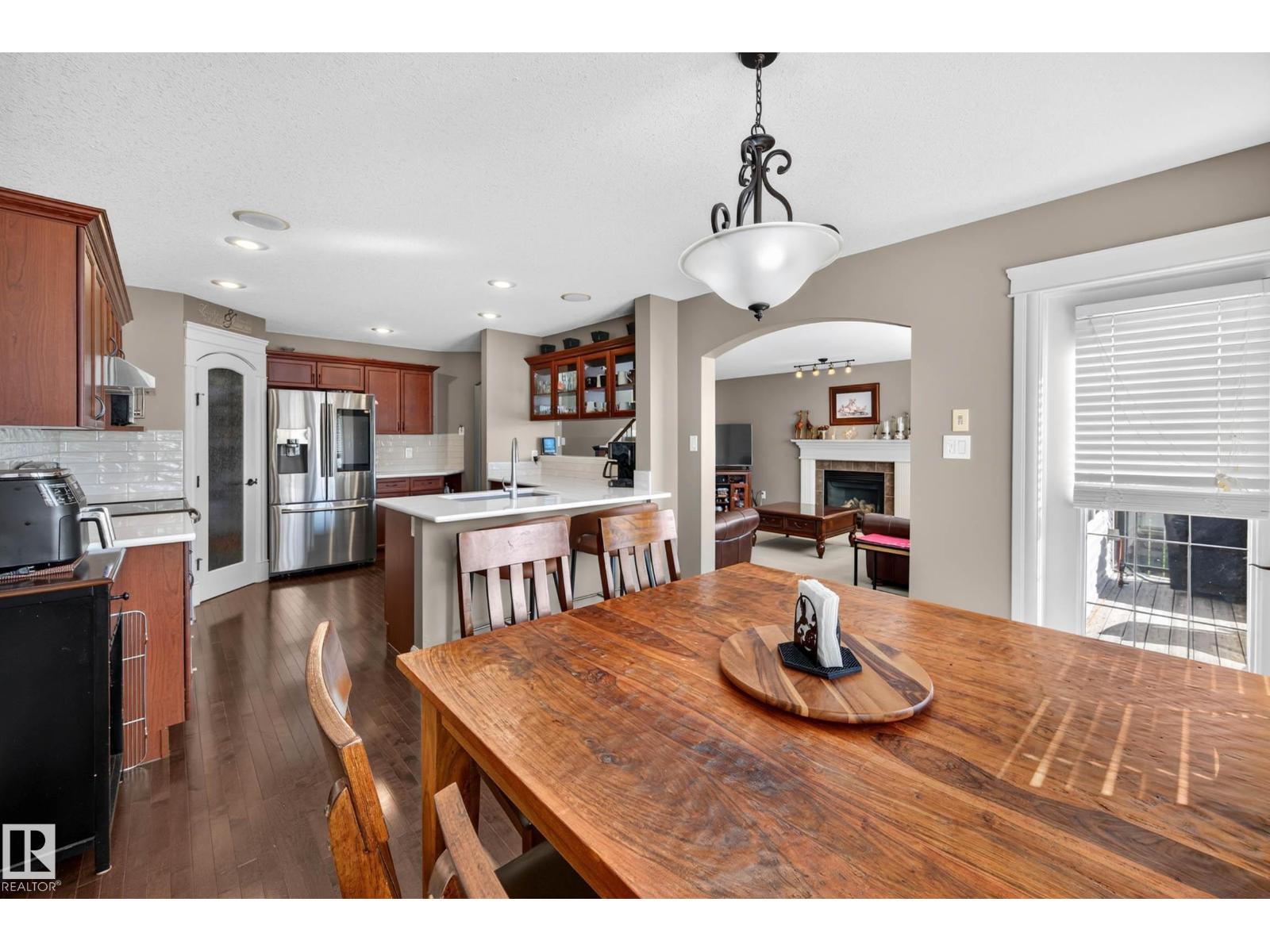 4207 157 AV NW - 10