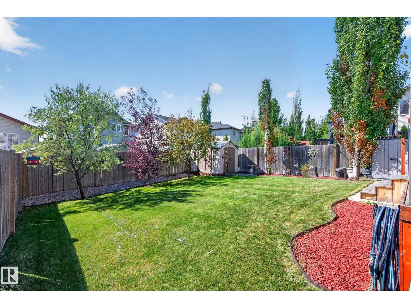 4207 157 AV NW - 37