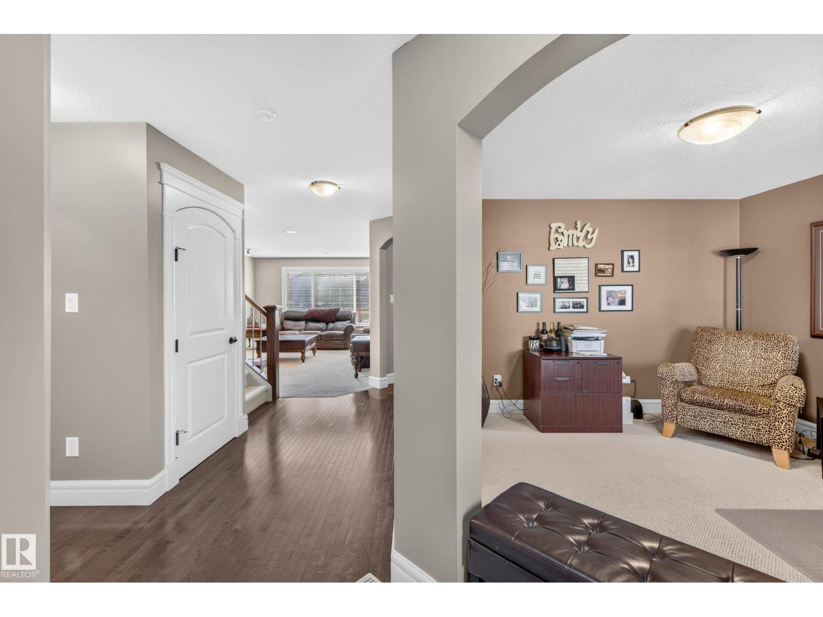 4207 157 AV NW - 4