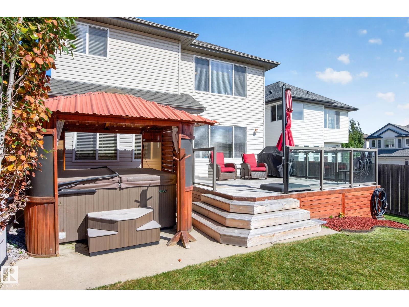 4207 157 AV NW - 40