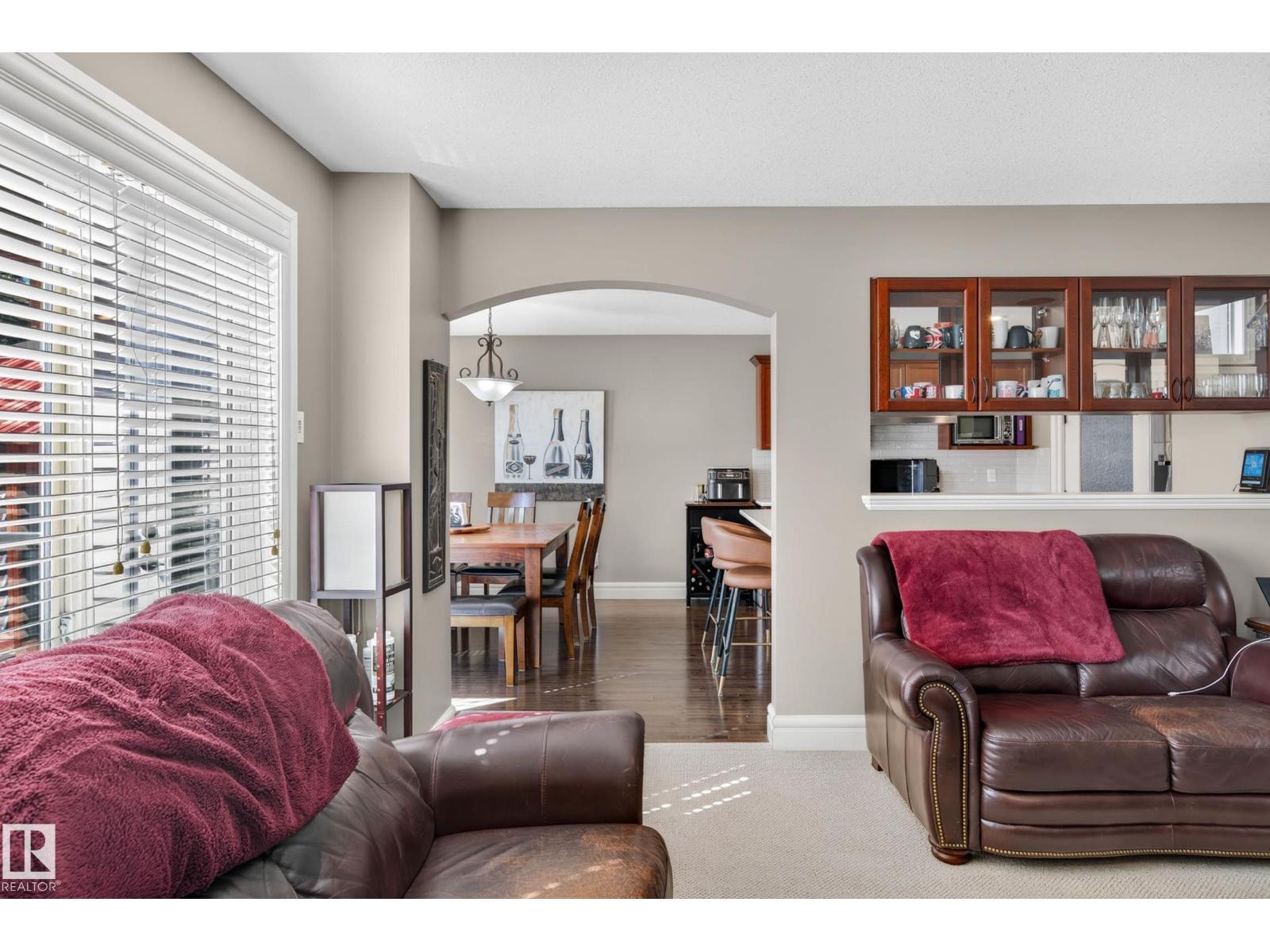 4207 157 AV NW - 8