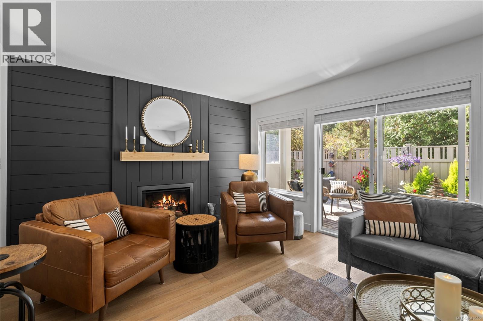 650 Windward Way - 3