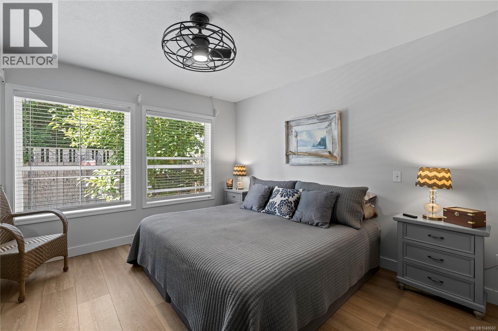 650 Windward Way - 9