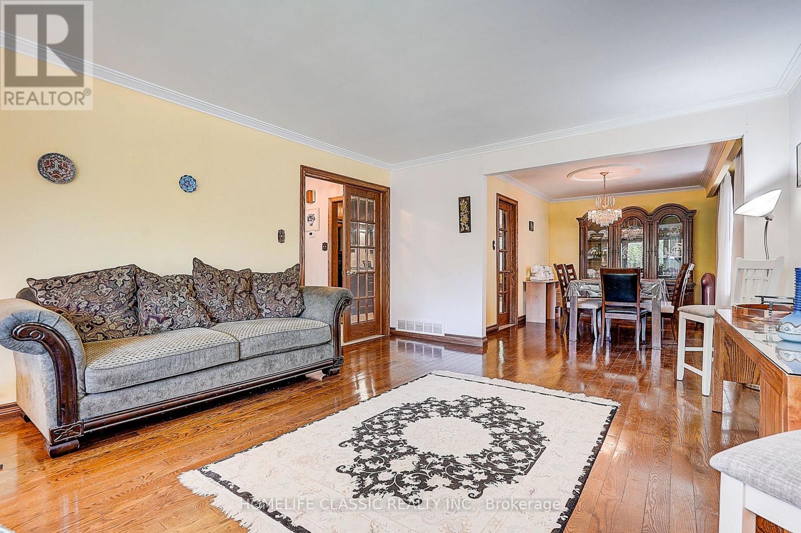 69 ELM AVENUE - 14