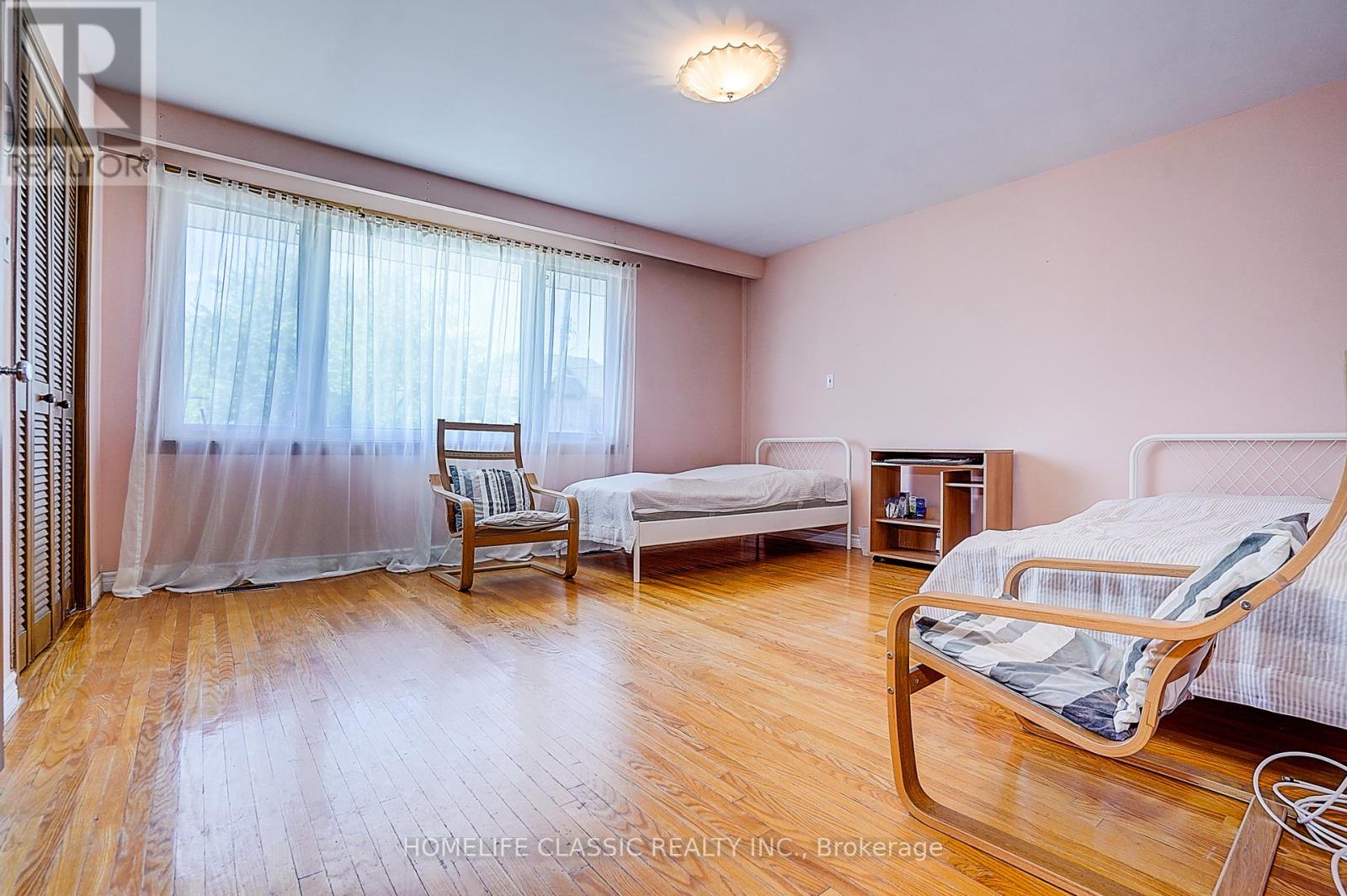 69 ELM AVENUE - 20