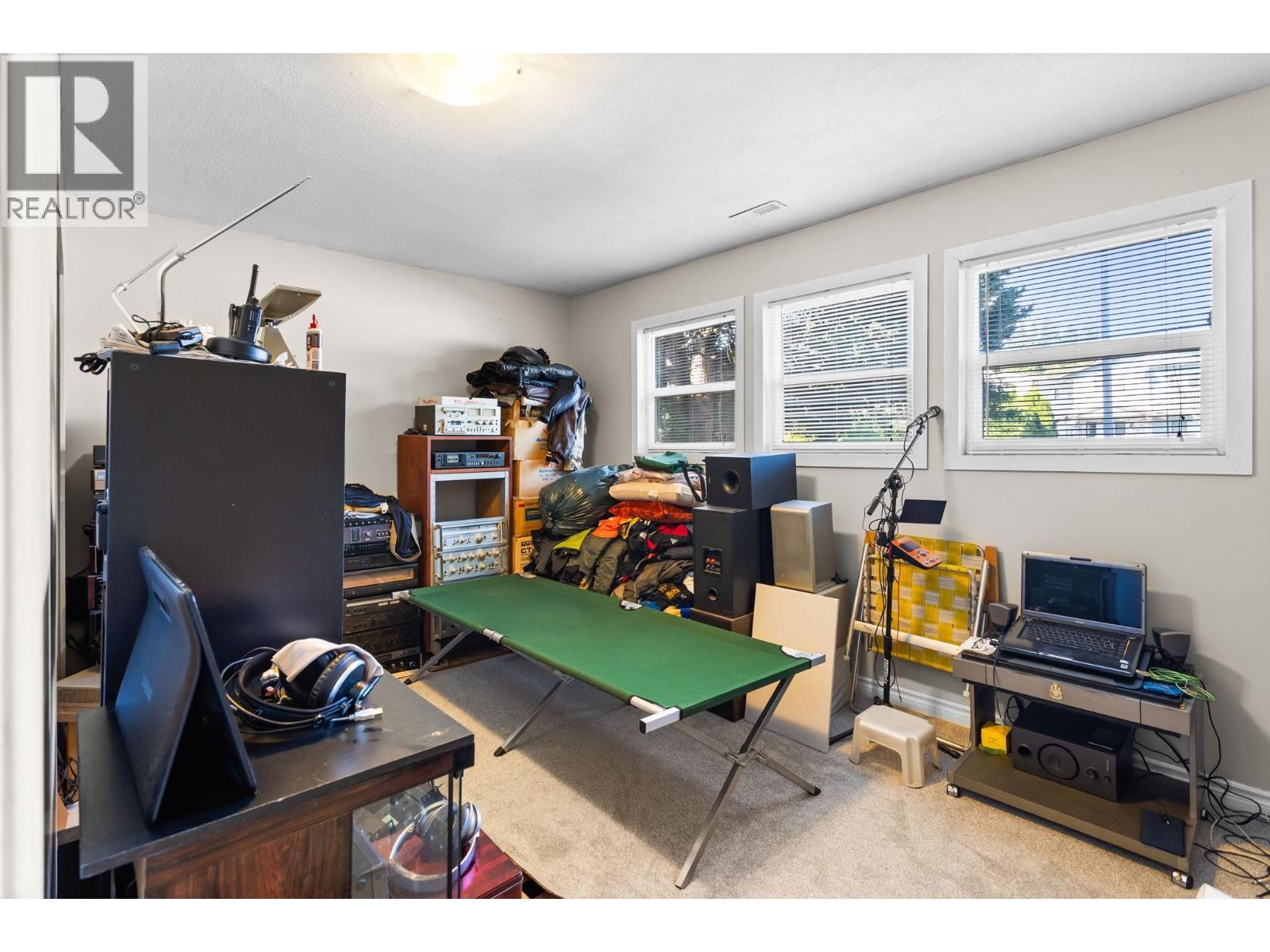 1949 TAYLOR STREET, Port Coquitlam