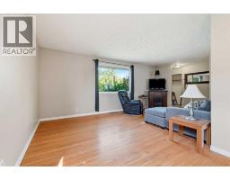 4pc Bathroom - 9032 Fairmount Drive Se, Calgary, AB T2H0Z5 Photo 8