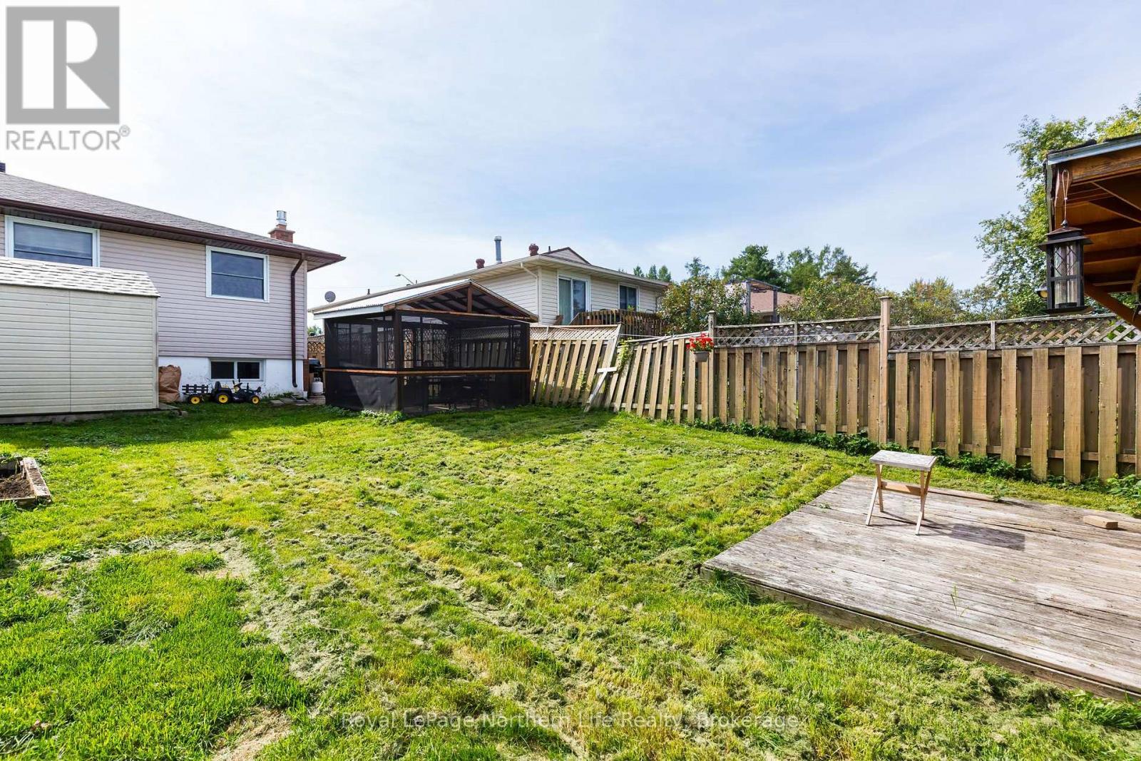 23 HARRIS DRIVE - 29