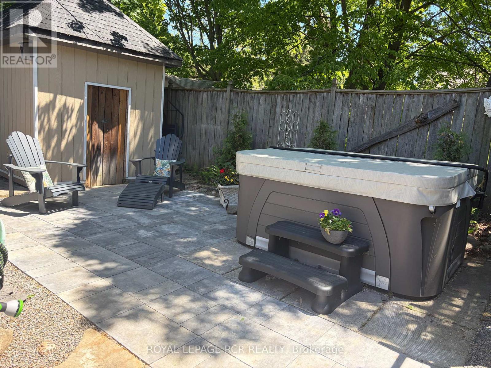 1429 QUEEN STREET - Image 27