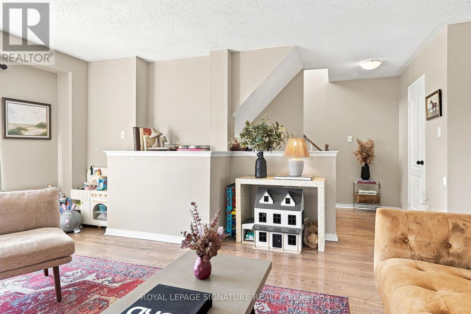 1185 CHAPMAN CRESCENT - 6