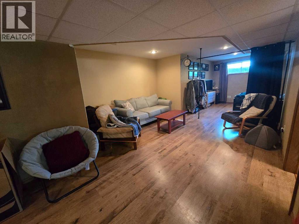 Listing photo – 28244 Highway 590, Rural Red Deer County