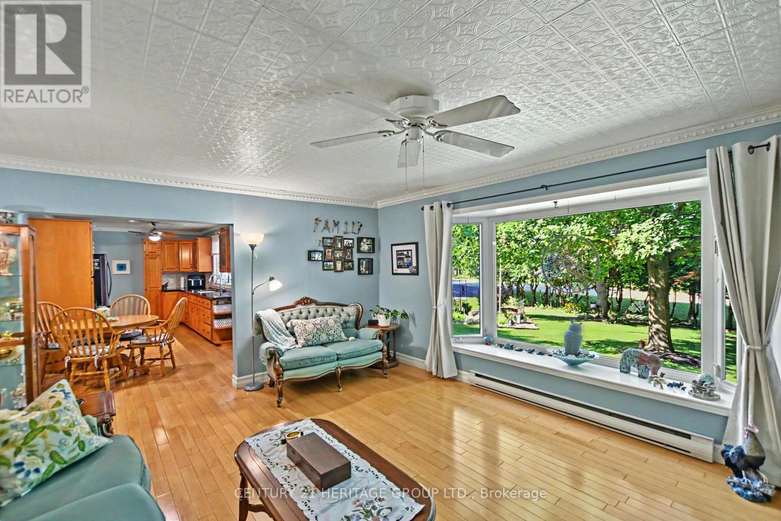 235345 GREY ROAD 13 - 8