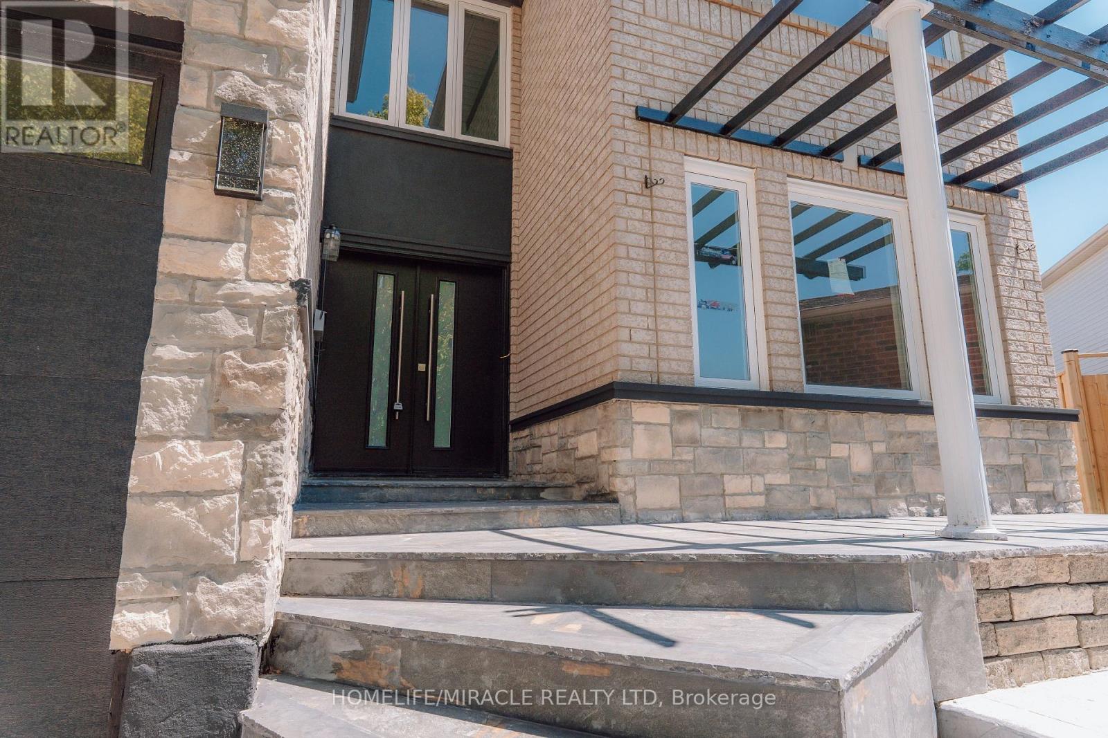 20 WADE GREEN — photo 3