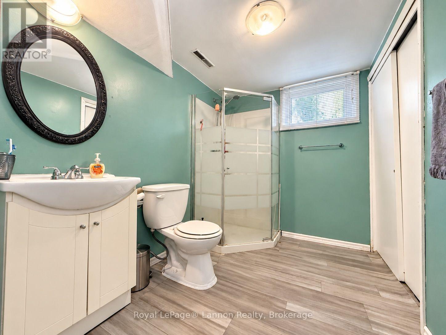 498 GRENVILLE AVENUE - 29