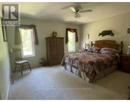 Bedroom 3 - 301 Sandy Beach Road, Dryden, ON P8N0A2 Photo 6