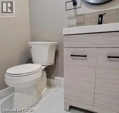 96 ORCHARD Avenue - Image 23