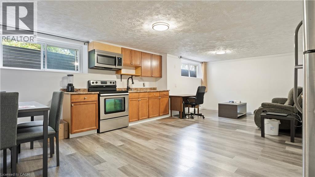 48 MCDONALD Avenue Unit# LOWER — photo 3