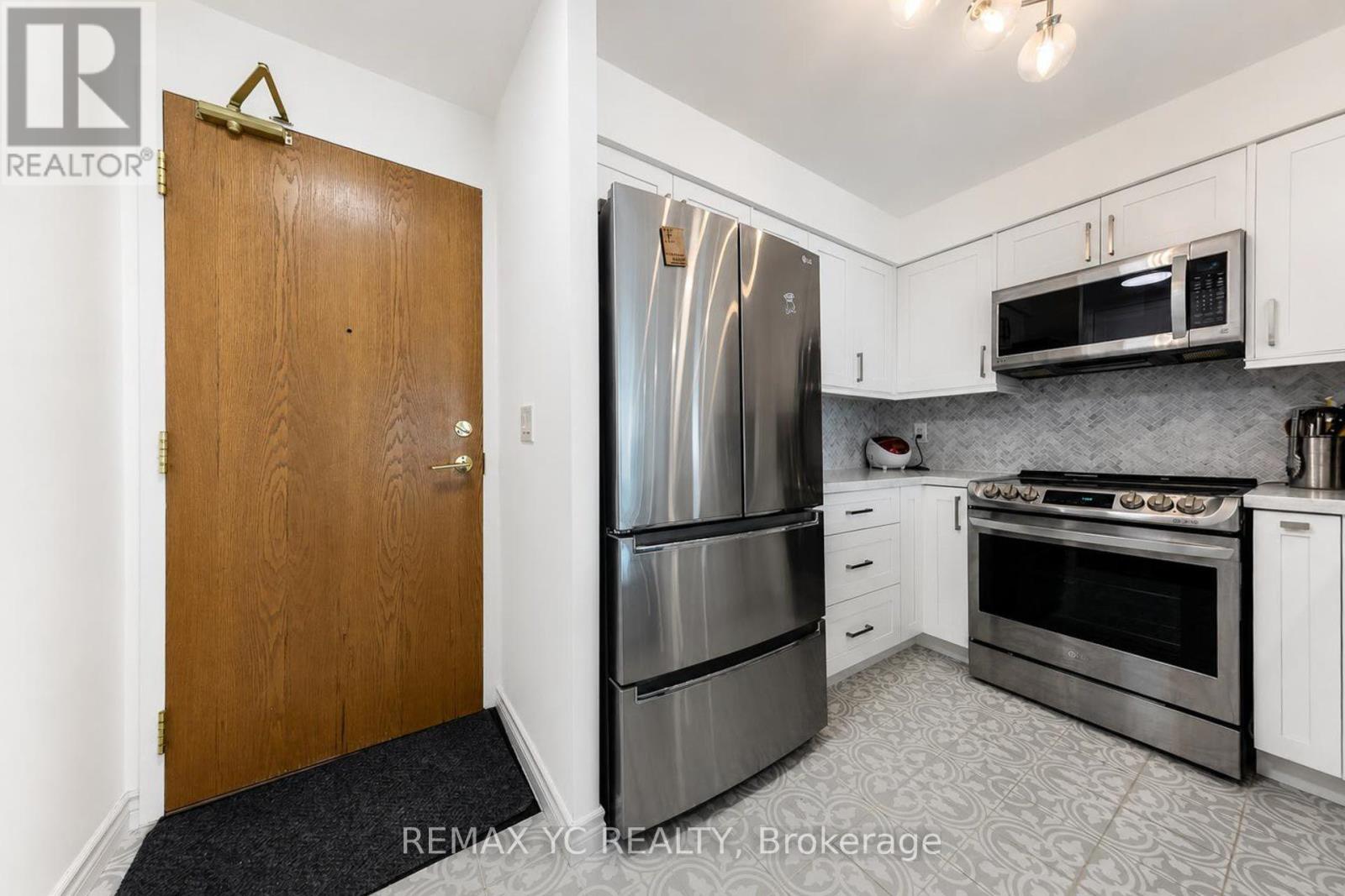 602 - 5500 YONGE STREET, Toronto (Willowdale West) — photo 3
