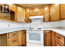 211, 1051 3 Street Nw, Medicine Hat, AB T1A7Y4 Photo 30