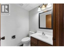 211, 1051 3 Street Nw, Medicine Hat, AB T1A7Y4 Photo 42