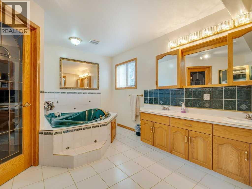 1606 Scenic Heights  S - Image 25