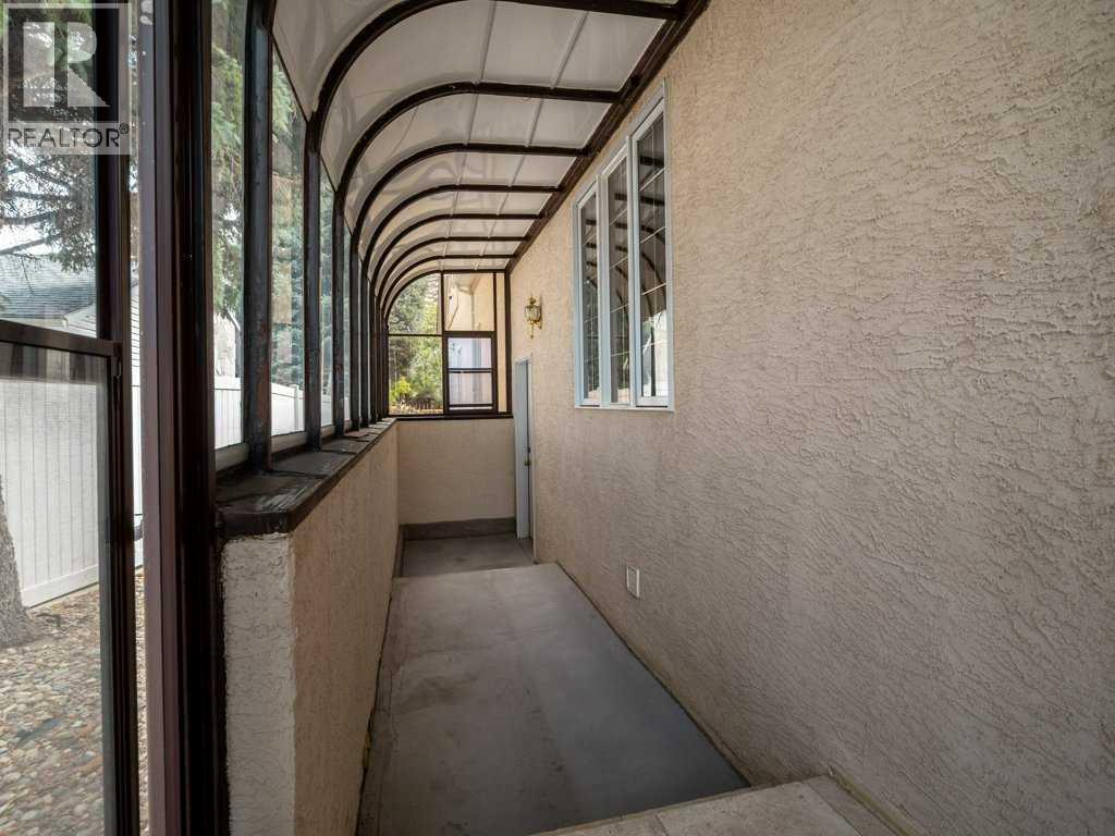 1606 Scenic Heights  S - Image 38