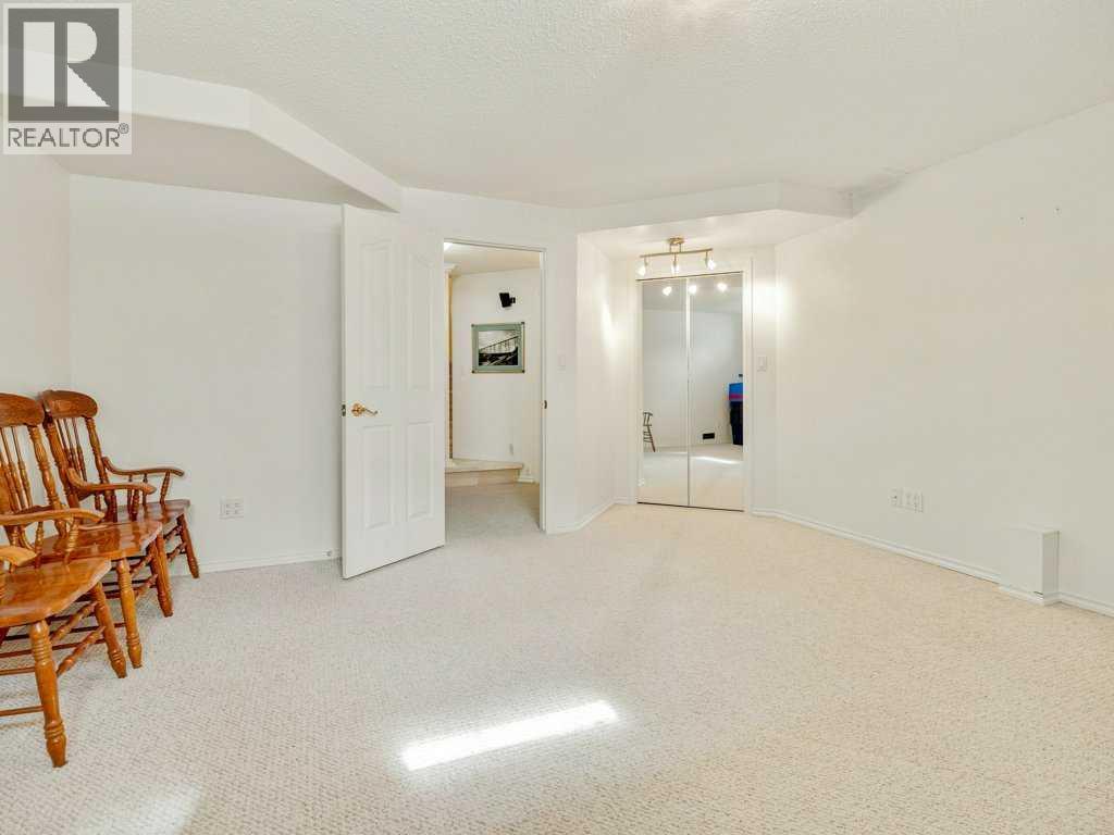 1606 Scenic Heights  S - Image 37