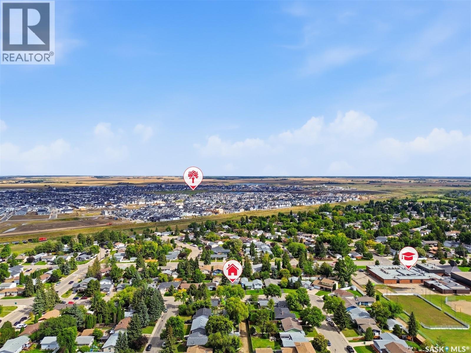 418 Laval CRESCENT - 48