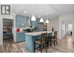 80 Parkplace Lane, photo 8
