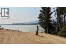 2000 Indian Beach Road Unit# 153, Windermere, BC V0B2L2 Photo 29